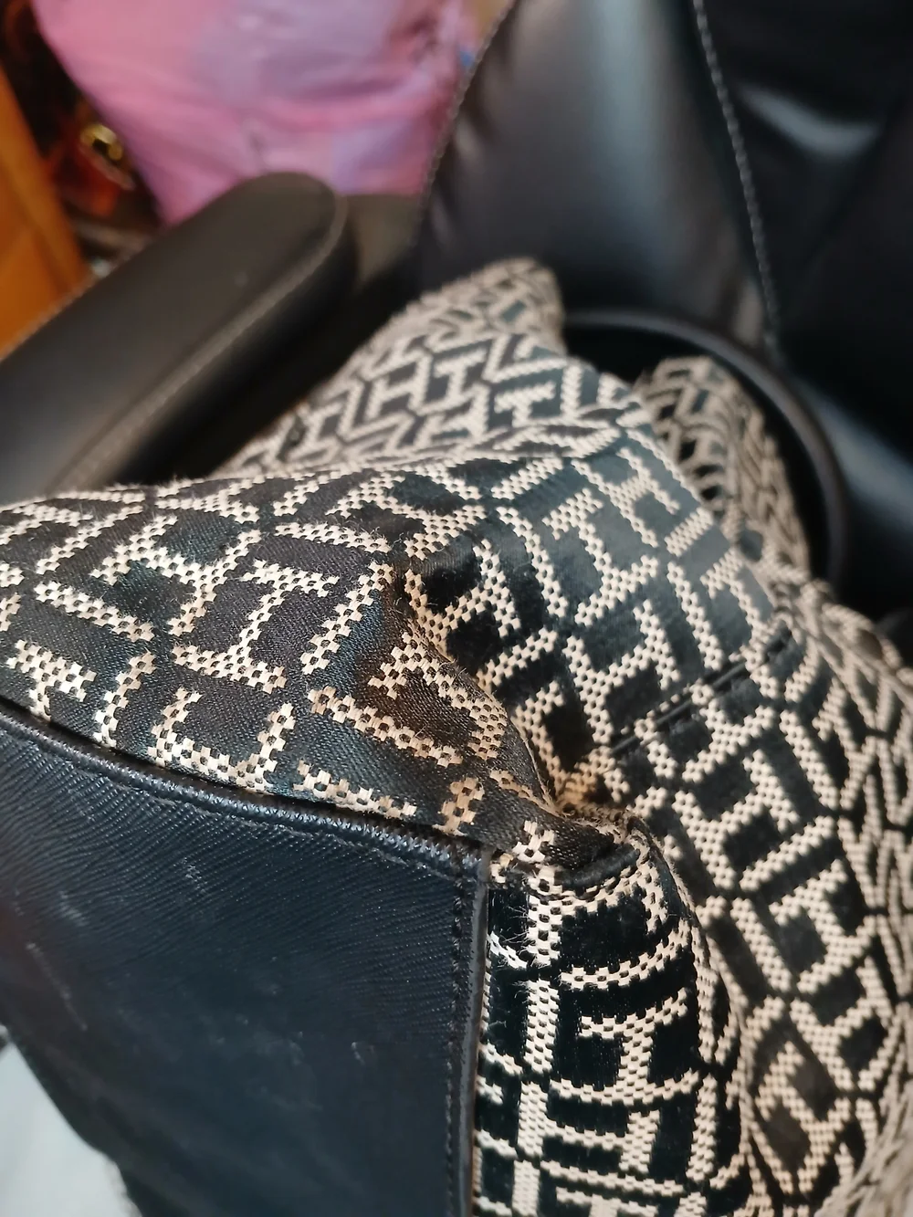 Tommy Hilfiger Black & Grey Patterned Tote Bag with Front Zip Pocket